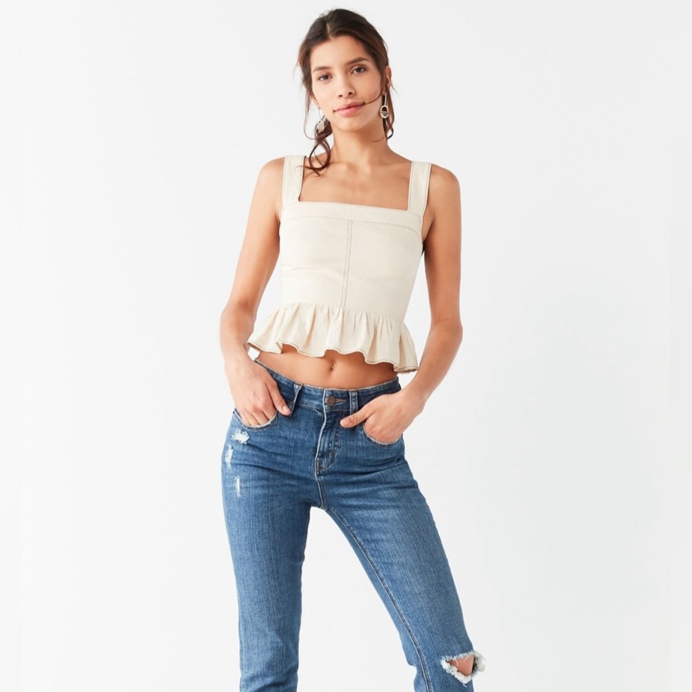 UO Beckett Square-Neck Peplum Cami Size Small EUC in Cream #Urbanoutfitters